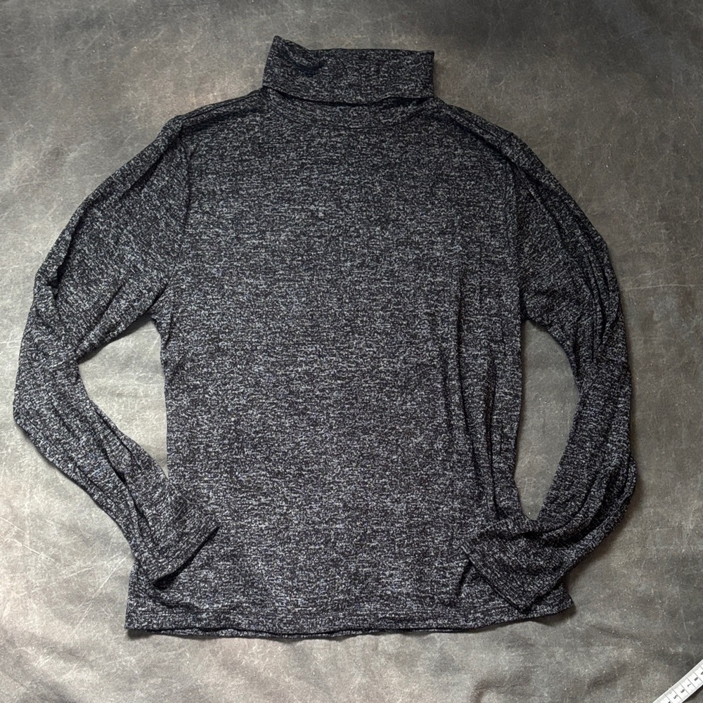 J. Crew gray black turtleneck size L mock neck NWOT